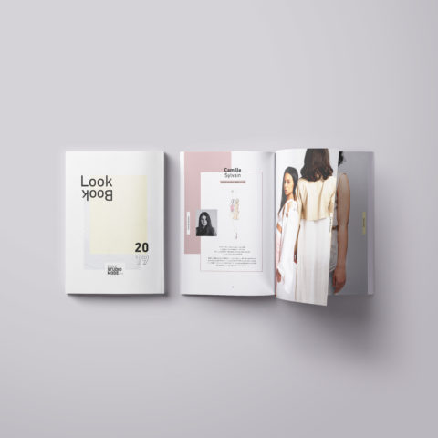 magazine-mockup-presentation-vol9